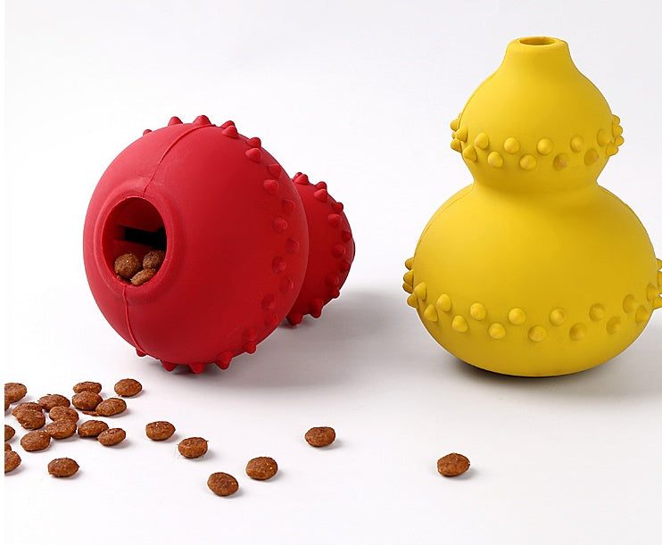 Non-toxic natural rubber pet toy for safe teething and chewing