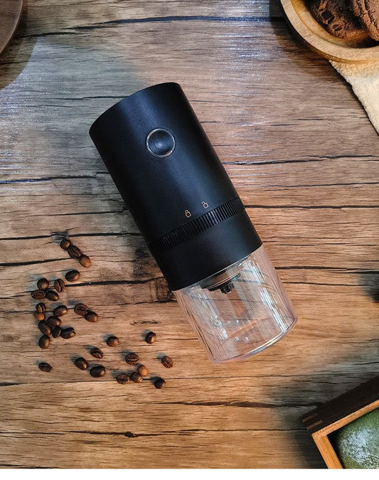 USB Type-C coffee grinder with ceramic grinding core for precise coffee brewing